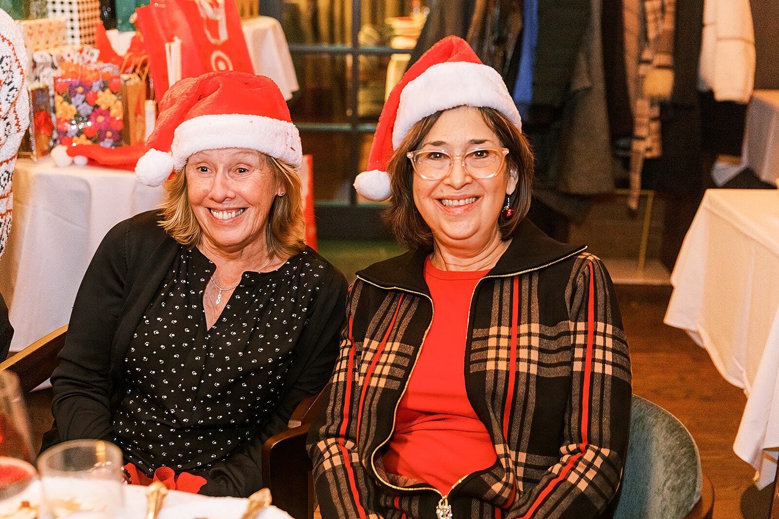 20251210-REVONARY-HOLIDAY-0102-Edit_websize